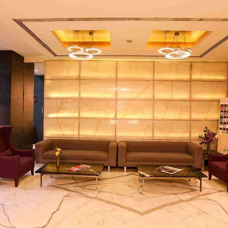 Hotel Suncity Apollo - Gateway Of India Мумбаи Экстерьер фото